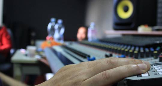 Mixing Engineer - Domosound Recording Studio