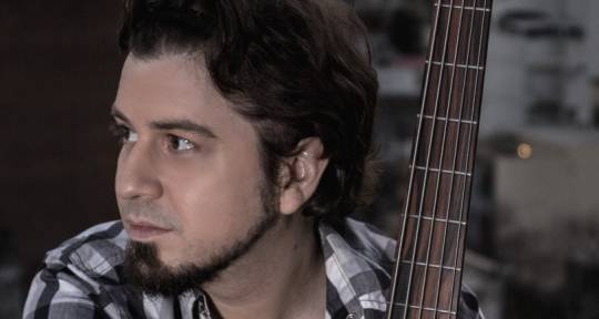 Session Bassist - Pato Gonzalez