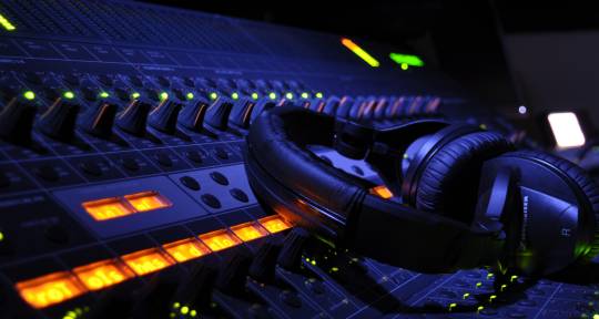 Bringing your music to life! - Iceberg Entertainment Music Production and Recording