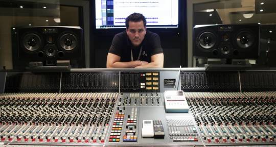 Music Producer / Engineer  - Jonathan Espinosa