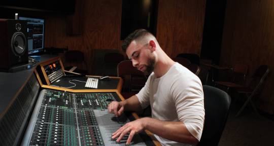 Mixing/Mastering/DrumWriting - Aaron Chaparian