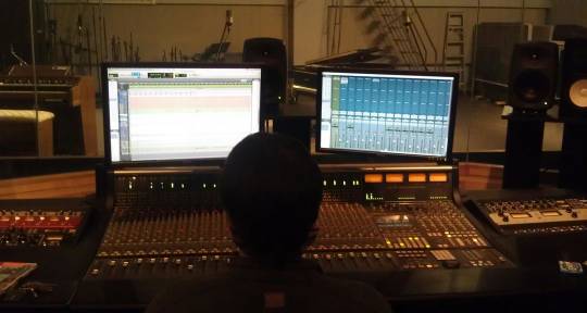 Recording and Mixing Engineer - Steven Panacek