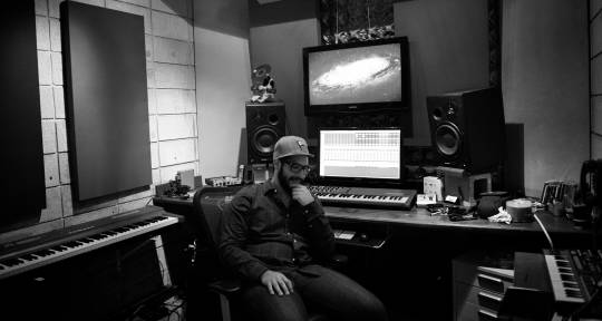 Mixing Engineer - Eddie Casado