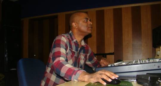 Music Producer - Ronaldo Camilo