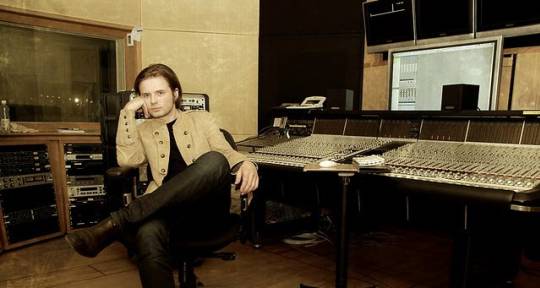 Remote Mixing, Music Producer - Maciej Bąk / RetroVibe Studio