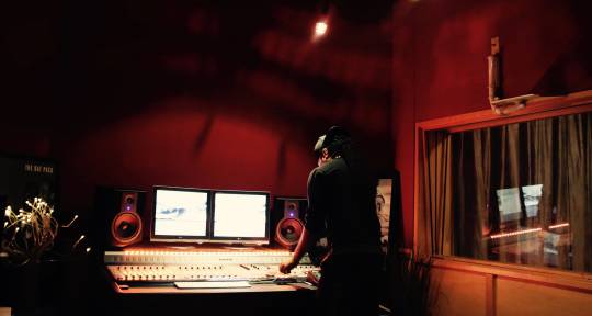 Recording Studio - Ultrium Recording Studios