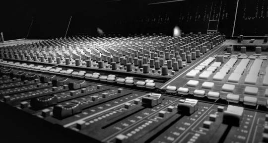 Mix engineer, Producer - Nikhil Suresh Productions