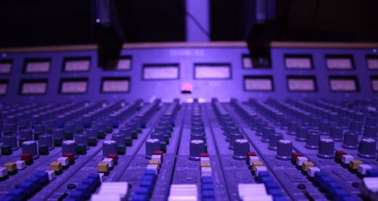 Recording Studio - Voley Martin