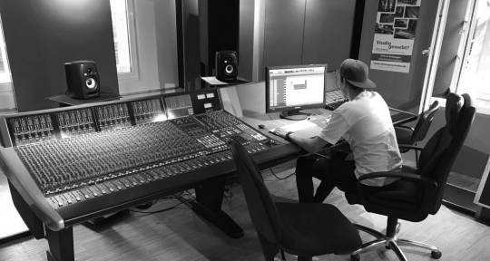 Music Producer, Audio Designer - Toby Webster