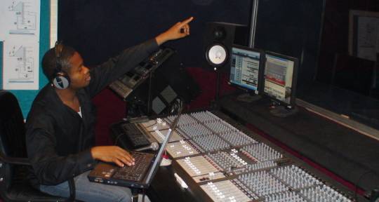 Turn ideas into great songs - Nnamdi Ogbonna