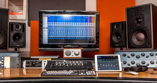 Recording and Mixing Studio - Doubletrack Studio