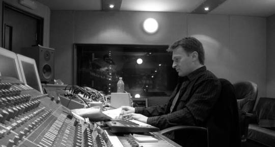 Mix Engineer - Jeff Knowler