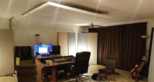 Mixing & Mastering studio  - Mansion Mastering