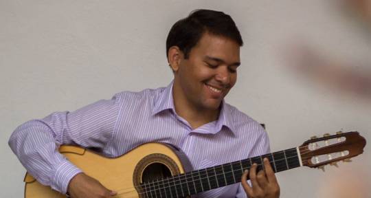 Session Guitarist - Carlos Hernández