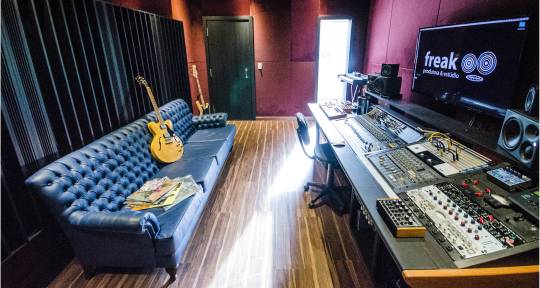 Recording Studio, Sound Design - Freak