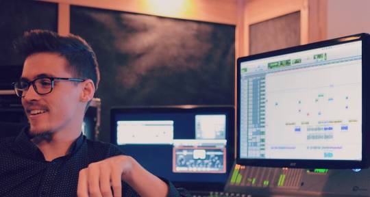 Producer, Engineer, Beatmaker - Charlie Young