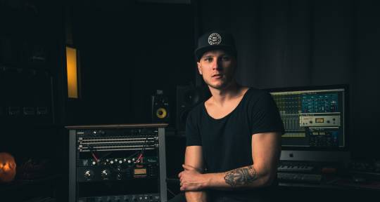 Mixing / Mastering Engineer - Tyler Ross