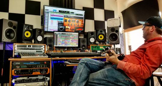 Music Producer/Studio - Rich Bischoff