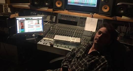 Sound Engineer, Mix Engineer - Emanuele "Cotone" Para