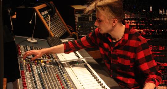 Mixing Engineer - Mat Larimer