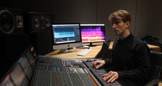 Sound Engineer/Music Producer - Christian Duka