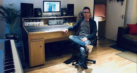 Producer | Mixer | Musician - Oliver McKiernan