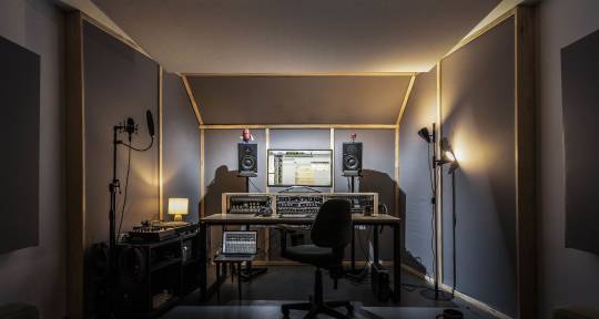 Audio engineer - Noodle Music Studio