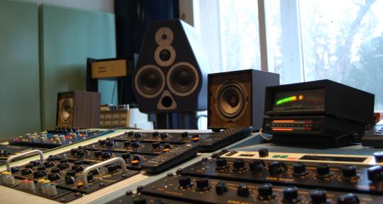 Mastering for CD, HiRes, Vinyl - Horst @ Gold Chamber Mastering