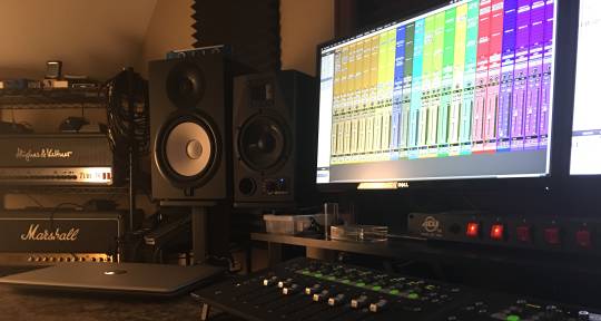 Mixing Producing Guitarist - Bret Ferguson