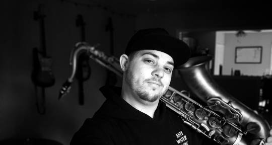 Saxophonist  - Nate Larkin