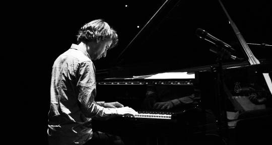 Pianist/Composer/Keyboardist - Sean Foran