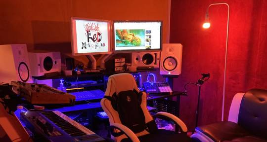 Recording Studio - Splash Red Musiq Studio