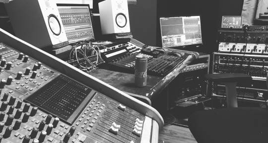 Tracking, mixing and mastering - Emanuele Bignardelli