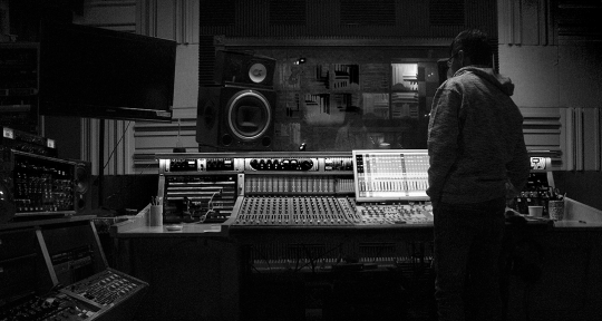 Recording & Mixing Engineer  - Daniel Gutierrez