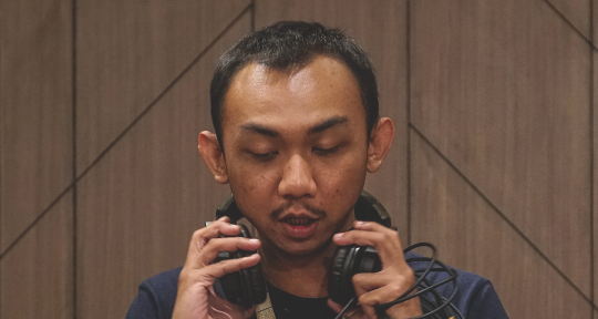 Mixing Engineer Sess. Bassist - Visco Adi