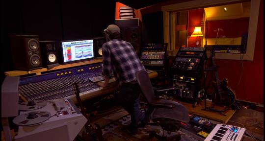 Recording Studio, Production - Squarehead Studio