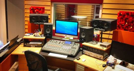 Recording Studio, Producer - New Emotion Records