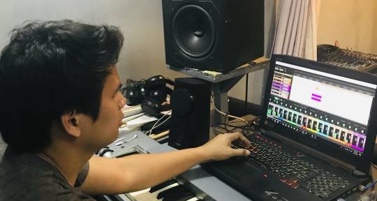 Mixing Engineer - James Reyes