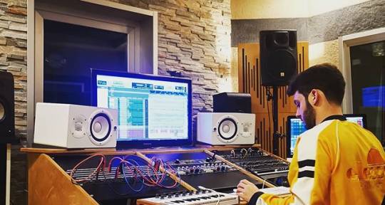 Mixing Engineer  - Federico Brugnola