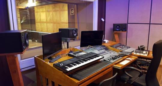 Recording Studio - D7 Studios