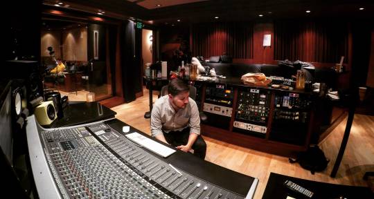 Mixing, Mastering & Recording - Chris Wallitsch