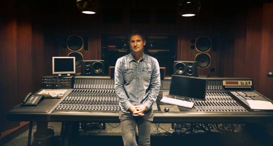 Mixing/Mastering/Producing - Eike Freese