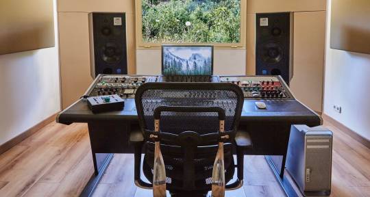 Mixing and Mastering Engineer - North Valley Music