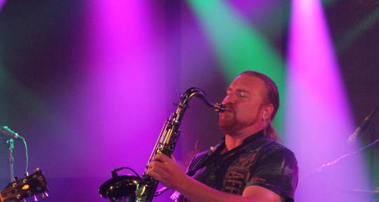 Pro Saxophone Artist - Chris Harrison