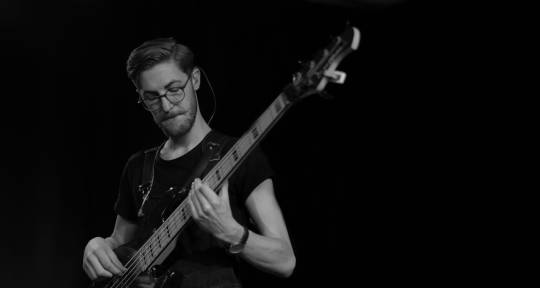 Session Bass-player - Mattias Wiborn