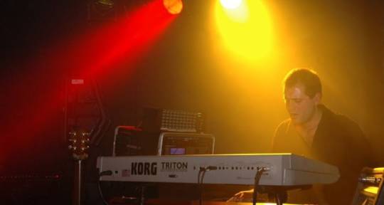 Session Pianist & Keyboardist - GiulioRisiMusic