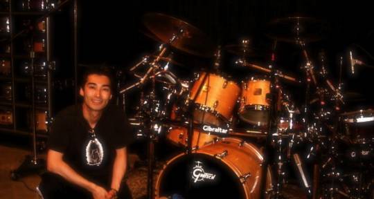 Session Drummer / Producer - Makoto Izumitani