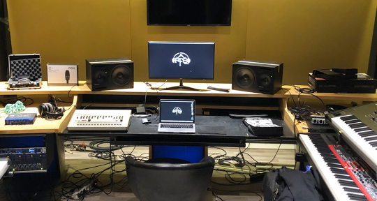 Mix / Mastering / Producing - RIGHT FREQUENCY STUDIO