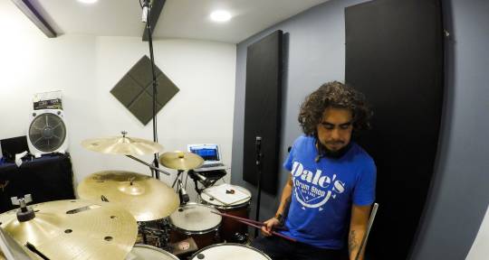 Session Drummer - Eduardo Oviedo