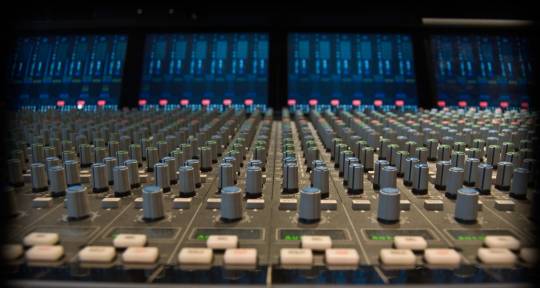 Remote Mixing and Mastering  - RECORDING STUDIO 550